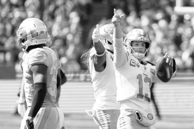 49ers easily handle Rams Down Under